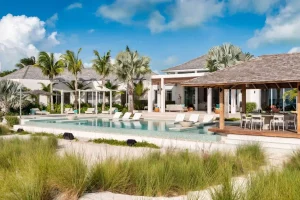 What makes a Caribbean villa luxurious